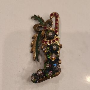 Vintage Retro Gold and Green Holiday Stocking Brooch